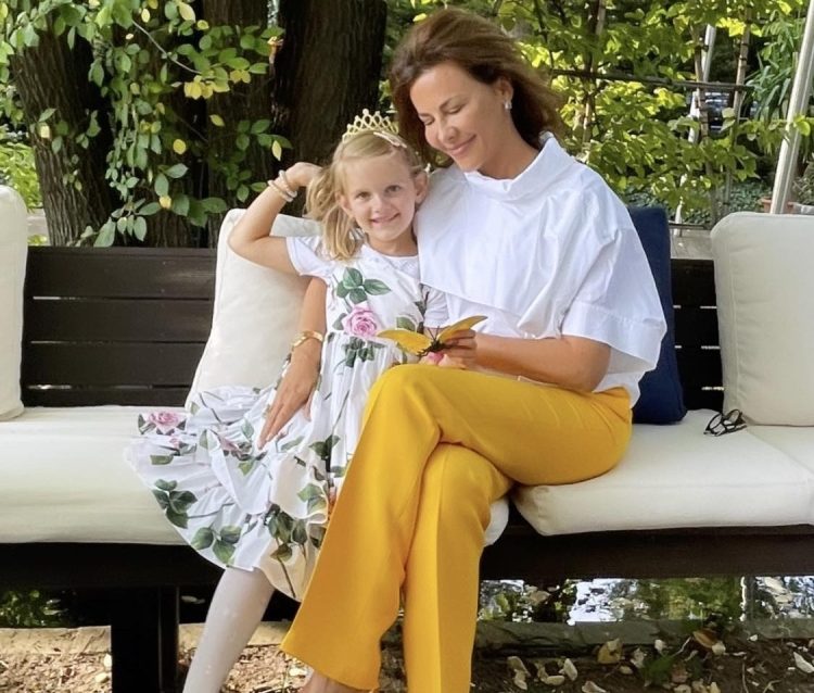 Ce marturisire a facut Adina Alberts despre fiica sa Ce marturisire a facut Adina Alberts despre fiica sa