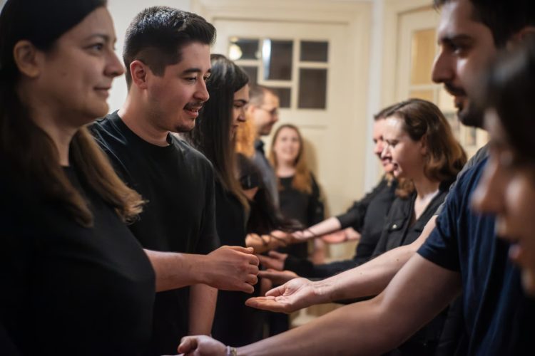 „Un om, o poveste” – teatru, emotie si poezie live la Arthesium