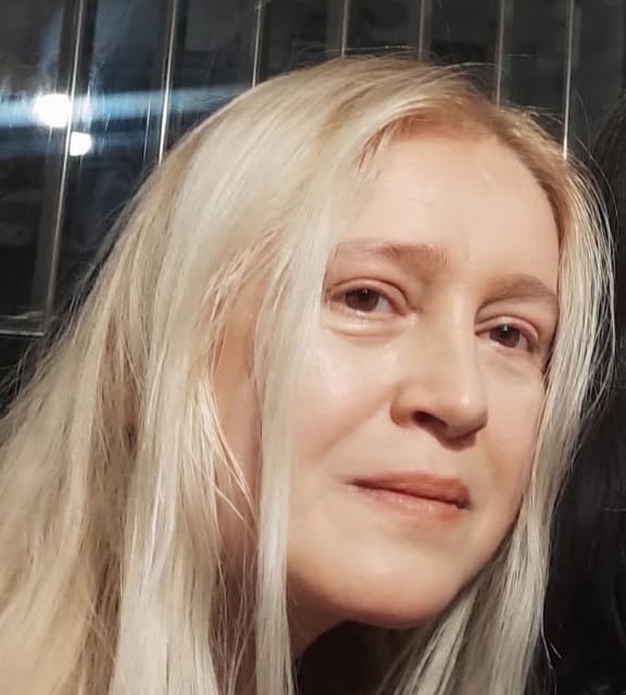 PORTRET DE ARTIST. Alina Hiristea, regizoarea care aduce marile capodopere la viata cu o pasiune debordanta PORTRET DE ARTIST. Alina Hiristea, regizoarea care aduce marile capodopere la viata cu o pasiune debordanta